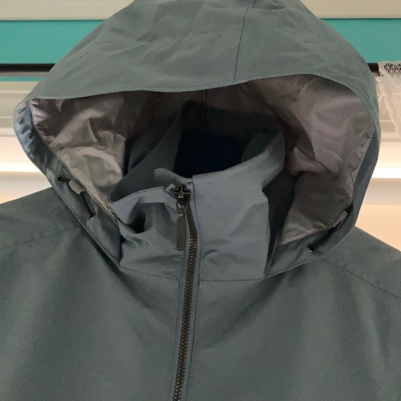 Marmot Shell Jacket - Picture 3 of 9